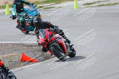 media/Mar-05-2023-TrackXperience (Sun) [[a95d40e56a]]/Group 2/session 2 turn 4/